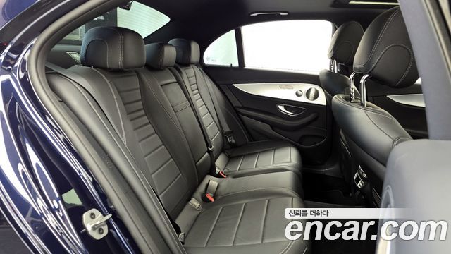 Mercedes-Benz E-Class (W213) E350 4MATIC Avantgarde 2021 — фото 12