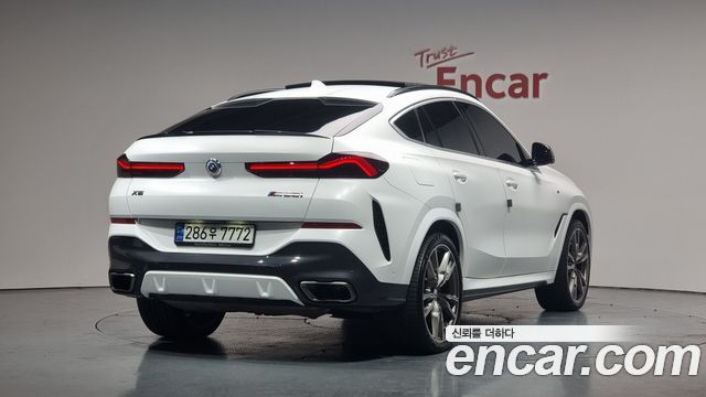 BMW X6 (G06) M50i 2023 — фото 2