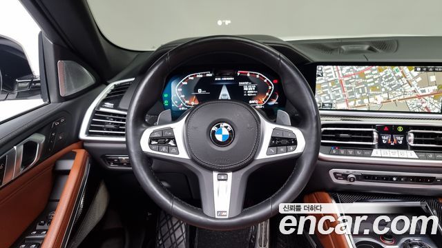BMW X6 (G06) M50i 2023 — фото 13