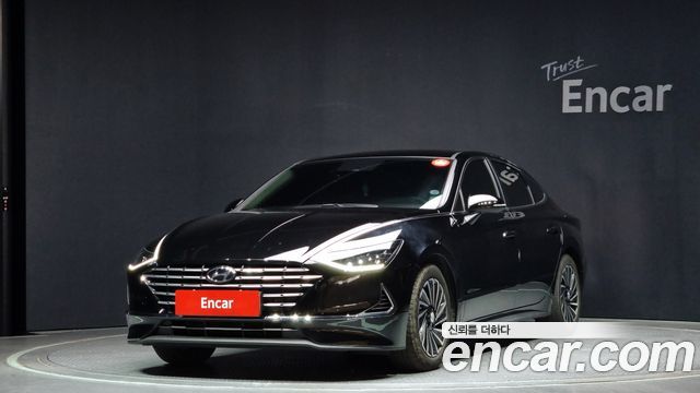 Hyundai Sonata Hybrid (DN8) Premium Family