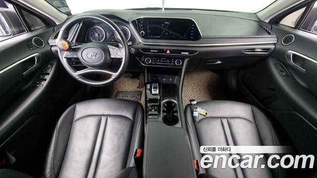 Hyundai Sonata Hybrid (DN8) Premium Family 2021 — фото 7