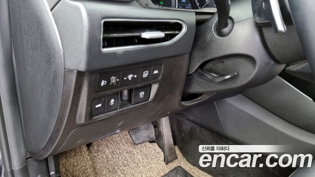 Hyundai Sonata Hybrid (DN8) Premium Family 2021 — фото 21