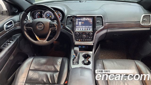 Jeep Grand Cherokee 3.0 Diesel Overland WK2 2018 — фото 7