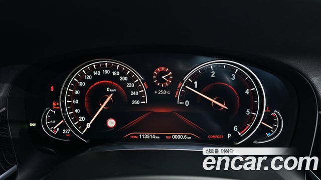 BMW 7 Series (G11) 740d xDrive M Sport 2016 — фото 8
