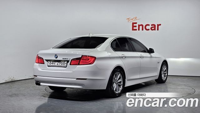 BMW 5 Series (F10) 520d 2011 — фото 2