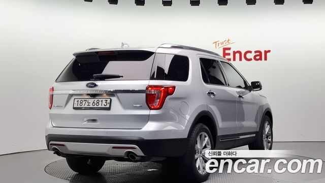 Ford Explorer 2.3 Limited 4WD 5th 2016 — фото 2