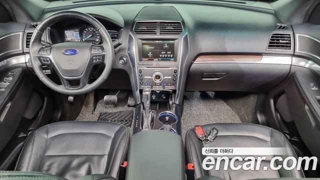 Ford Explorer 2.3 Limited 4WD 5th 2016 — фото 7