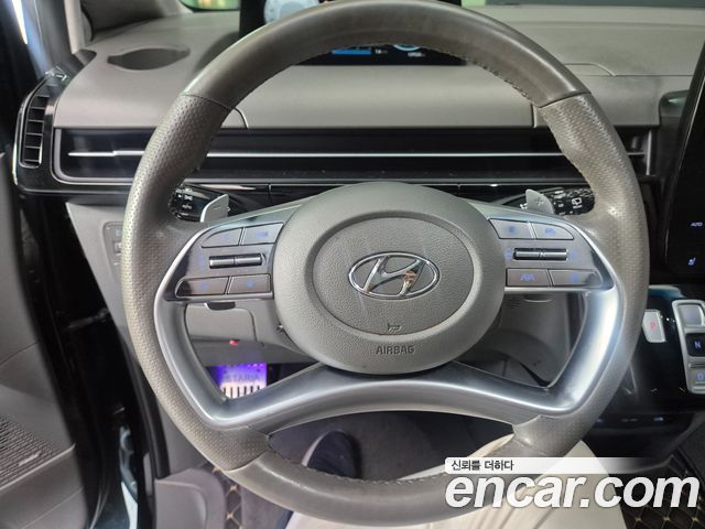 Hyundai Staria 4WD Lounge 7-Seater Limousine 2023 — фото 10