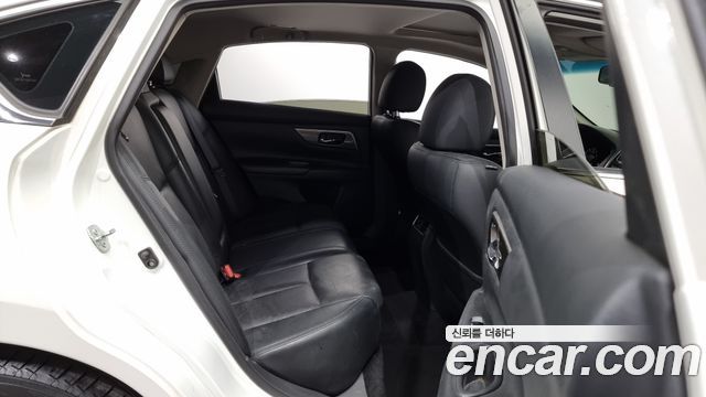 Nissan Altima 2.5 L33 2016 — фото 12