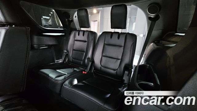 Ford Explorer 3.5 Limited 4WD 5th 2016 — фото 12