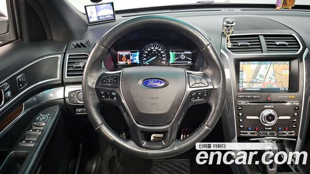 Ford Explorer 3.5 Limited 4WD 5th 2016 — фото 14