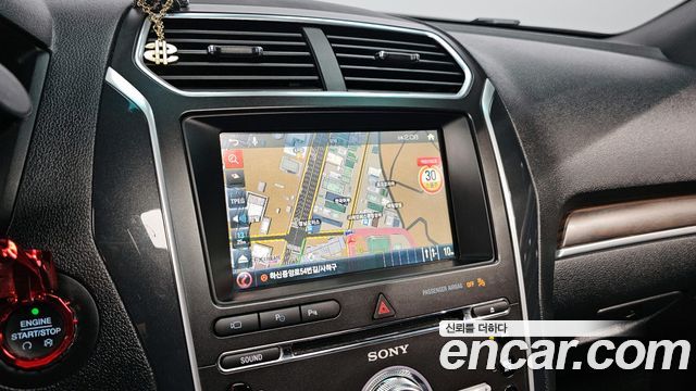 Ford Explorer 3.5 Limited 4WD 5th 2016 — фото 15