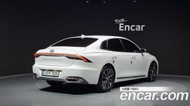 Hyundai Grandeur (IG) 2.5 Premium 2021 — фото 2