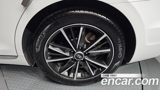 Hyundai Grandeur (IG) 2.5 Premium 2021 — фото 5