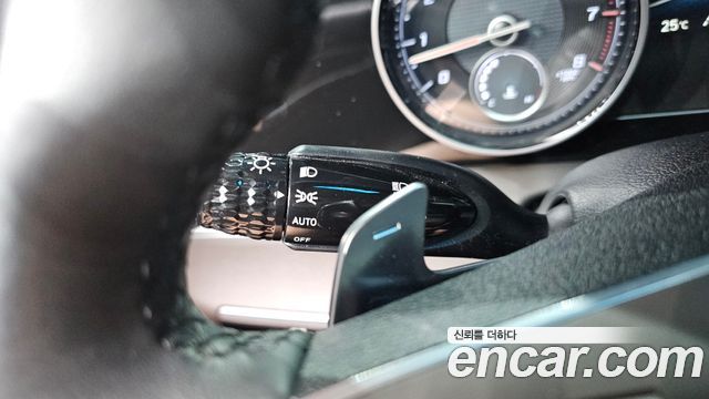 Hyundai Grandeur (IG) 2.5 Premium 2021 — фото 24