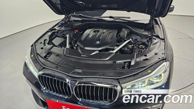 BMW 7 Series (G11) 740Li xDrive M Sport Package 2019 — фото 6