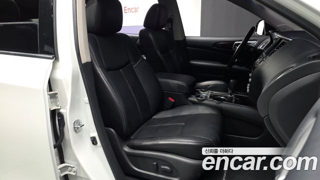 Nissan Pathfinder (IV) 3.5 4WD 2014 — фото 9