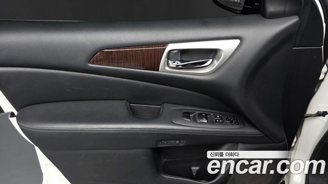 Nissan Pathfinder (IV) 3.5 4WD 2014 — фото 21