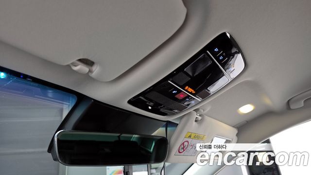 Hyundai Grandeur (GN7) 2,5 Gasoline 2WD Exclusive 2023 — фото 18