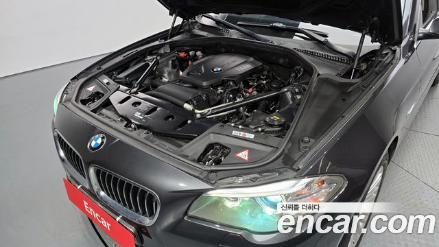 BMW 5 Series (F10) 520d 2015 — фото 6