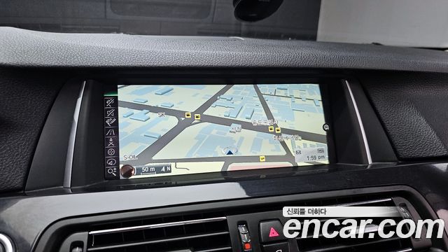 BMW 5 Series (F10) 520d 2015 — фото 14