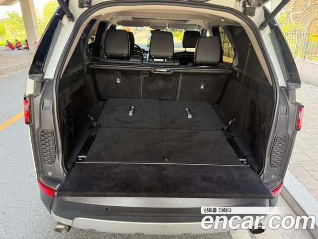 Land Rover Discovery 5 2.0 SD4 HSE 2017 — фото 22