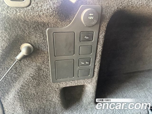 Land Rover Discovery 5 2.0 SD4 HSE 2017 — фото 23
