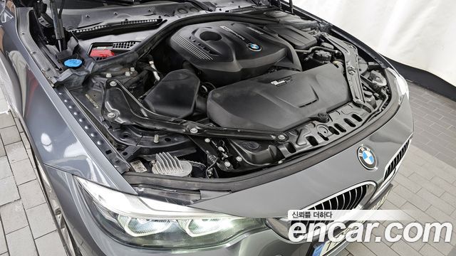 BMW 4 Series (F32) 430i Luxury Convertible 2018 — фото 6