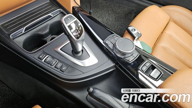 BMW 4 Series (F32) 430i Luxury Convertible 2018 — фото 9