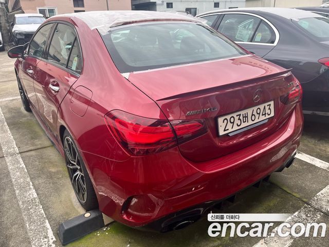 Mercedes-Benz A-Class (W177) AMG A35 S AMG 4MATIC Sedan 2024 — фото 3