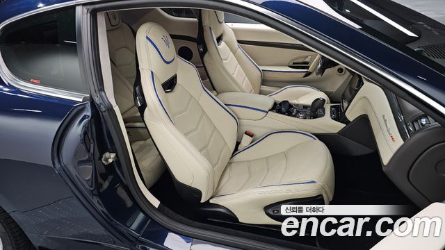 Maserati Gran Turismo 4.7 Sport 1st 2018 — фото 10