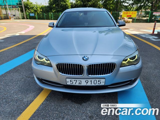 BMW 5 Series (F10) 528i 2013 — фото 2