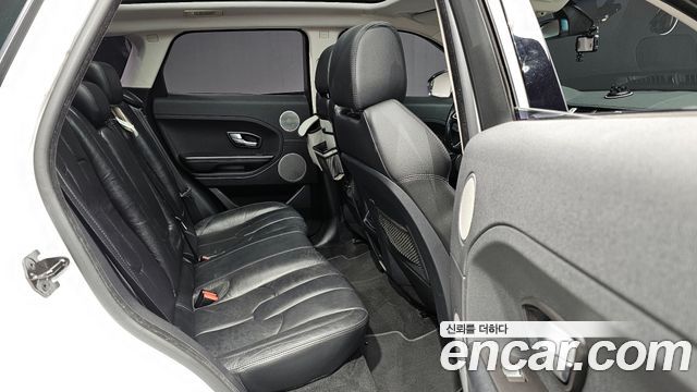 Land Rover Range Rover Evoque 2.2 SD4 Pure 2015 — фото 15