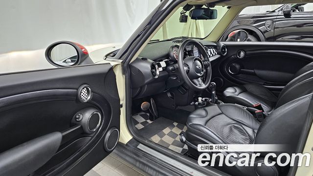 MINI Cooper S Standard Second Generation 2013 — фото 10