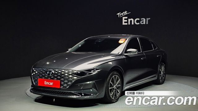 Hyundai Grandeur (IG) 2.5 Le Blanc 2023 — фото 1