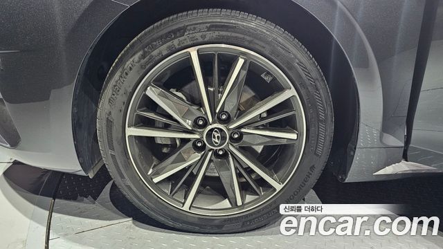 Hyundai Grandeur (IG) 2.5 Le Blanc 2023 — фото 5