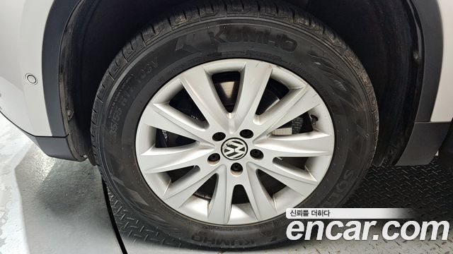 Volkswagen Tiguan 2.0 TDI 5N 2011 — фото 5