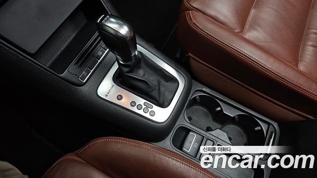 Volkswagen Tiguan 2.0 TDI 5N 2011 — фото 9