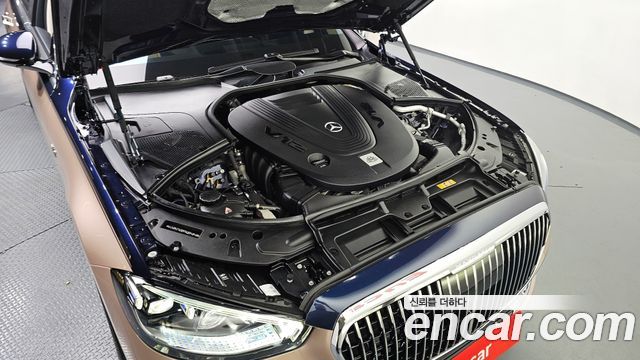 Mercedes-Benz S-Class (W223) Maybach S680 4MATIC Haute Vouture Edition 2023 — фото 6