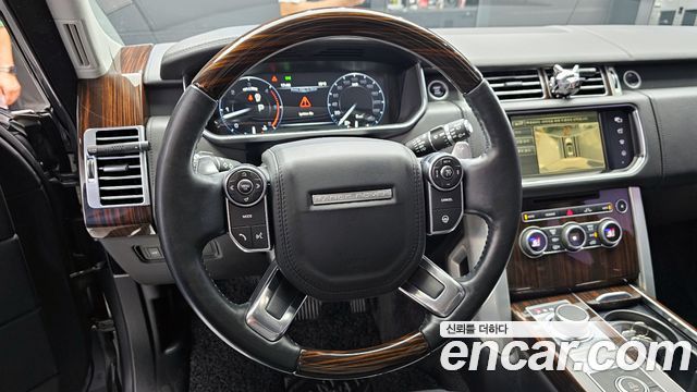 Land Rover Range Rover (IV) 4.4 SDV8 AB DIESEL 2016 — фото 13