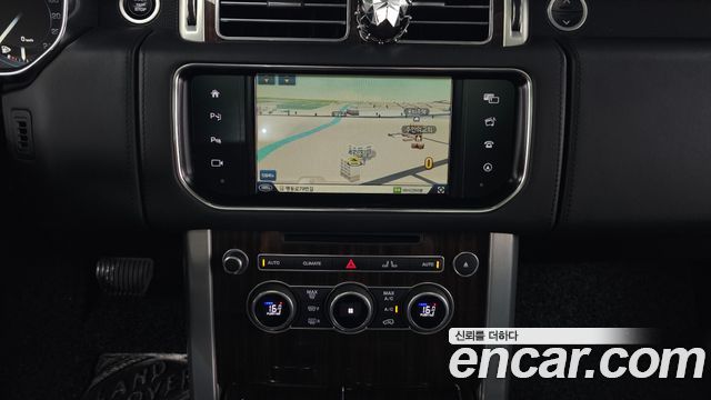 Land Rover Range Rover (IV) 4.4 SDV8 AB DIESEL 2016 — фото 14