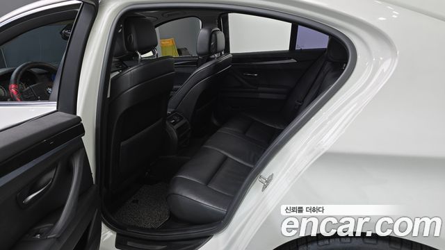 BMW 5 Series (F10) 520d 2011 — фото 11