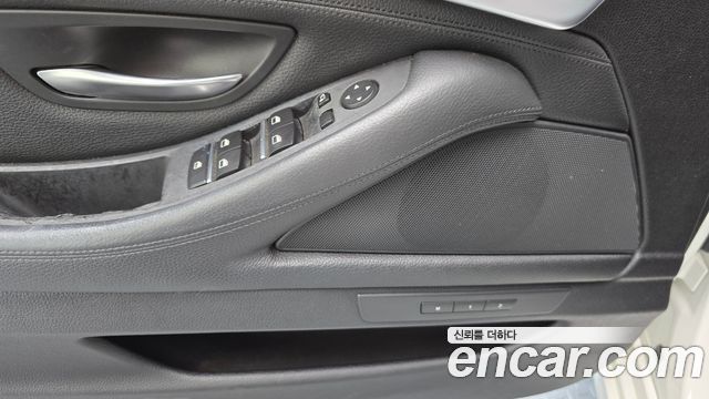 BMW 5 Series (F10) 520d 2011 — фото 14