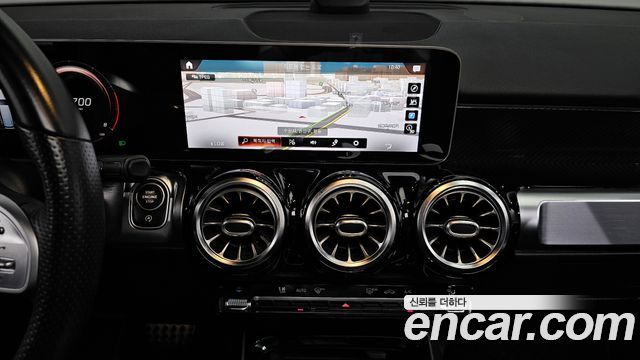 Mercedes-Benz GLB-Class (X247) GLB250 4MATIC 2020 — фото 14