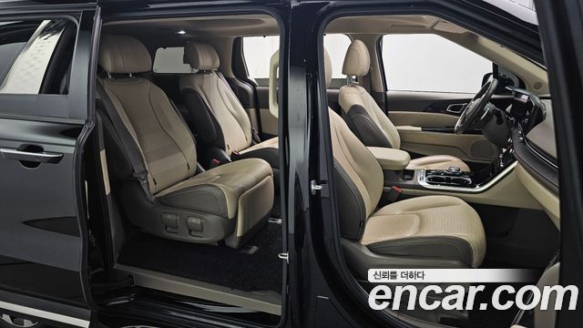 Kia Carnival (IV) Gasoline 7-Seater Signature 2023 — фото 10