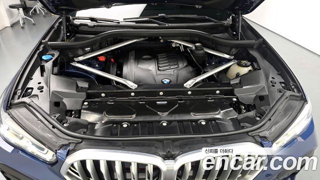 BMW X6 (G06) xDrive40i M Sport 2023 — фото 6