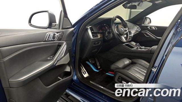 BMW X6 (G06) xDrive40i M Sport 2023 — фото 10