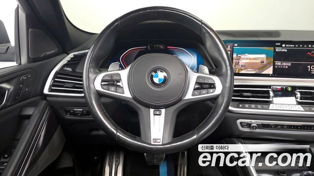 BMW X6 (G06) xDrive40i M Sport 2023 — фото 13