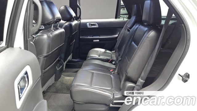 Ford Explorer 3.5 Limited 4WD 5th 2014 — фото 16