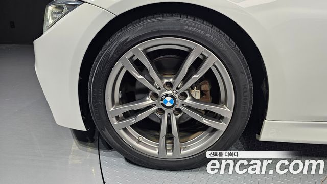 BMW 3 Series (F30) 320d M Performence Edition 2015 — фото 5